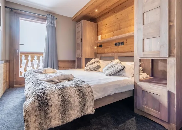 Chalet Altitude 5* Val Thorens