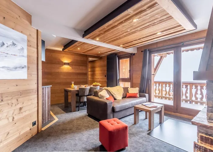Chalet Altitude Aparthotel 5*